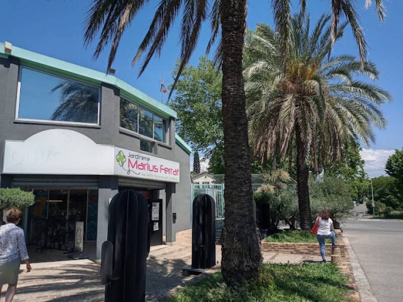 Jardinerie à Marseille dans les Bouches du Rhone Delbard Ricard