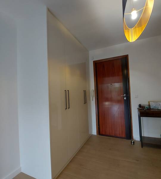 Placard intégré pour entrée d'appartement Aix en Provence