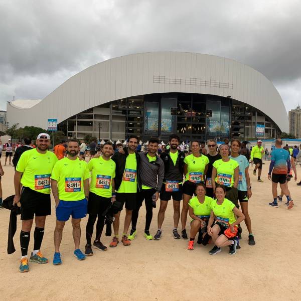 Quadro La Valentine réalise la course Marseille Cassis