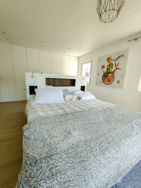 Réaménager votre chambre parentale grâce à une tête de lit fonctionnel sur mesure dans le secteur d’Eguilles proche d’Aix en Provence